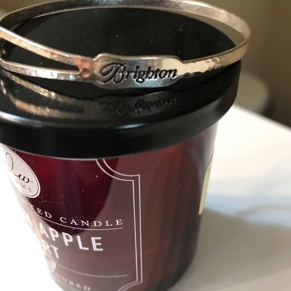 ▪️Brighton Silver Bangle - Picture 3 of 7